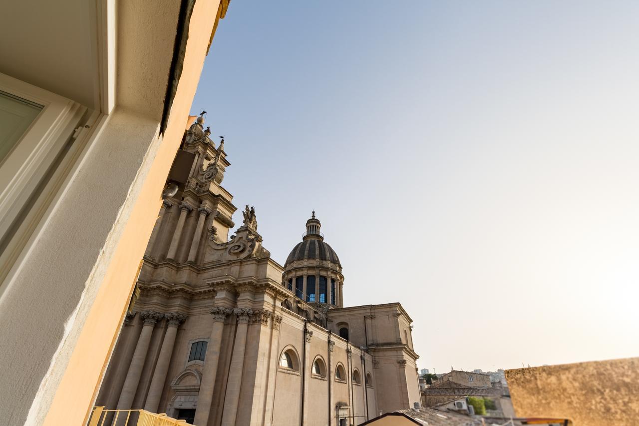 Appartamenti Vista Duomo - Ibla - Pomelia Ragusa Buitenkant foto